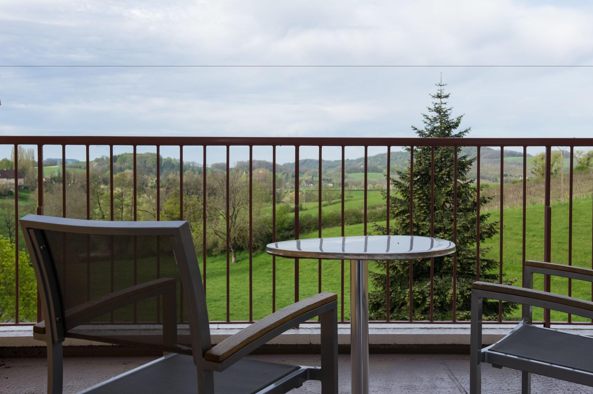 Domaine Du Revermont - Logis Hotel Passenans Εξωτερικό φωτογραφία
